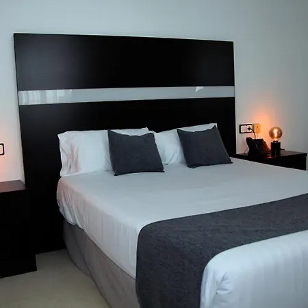 Hotel Jm Jardin De La Reina