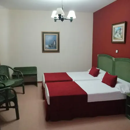 Hotel Jm Jardin De La Reina 3*