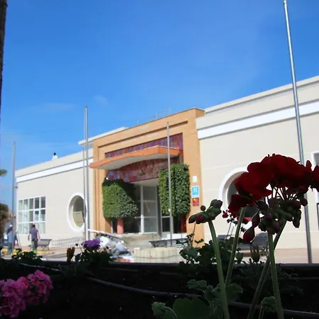 Jm Jardin De La Reina Hotel Guillena
