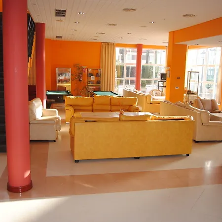 Jm Jardin De La Reina Hotel 3*